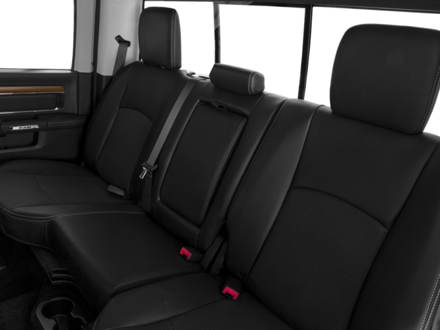 2017 RAM 3500 Laramie Crew Cab 4x4 8' Box