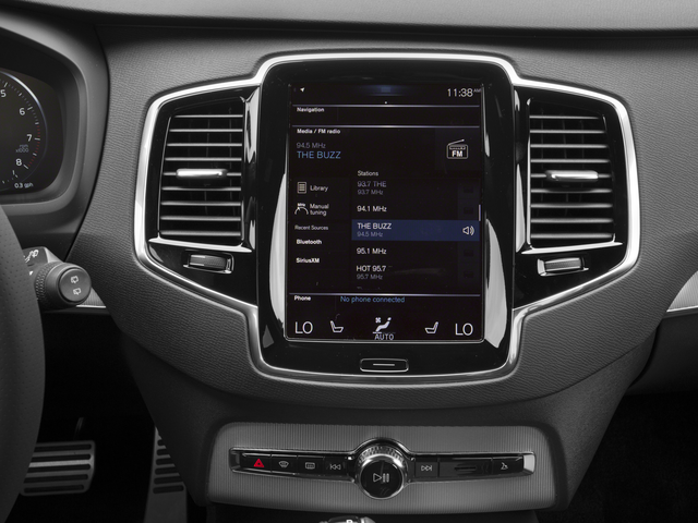 2017 Volvo XC90 R-Design