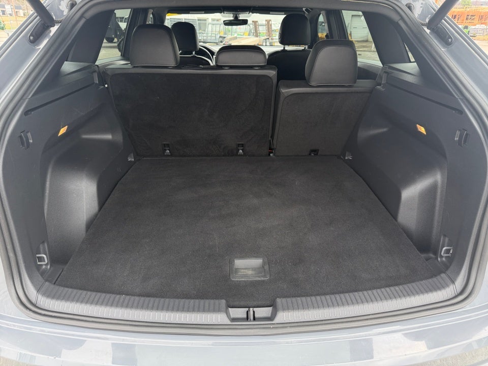 2020 Volkswagen Atlas Cross Sport 2.0T SE w/Technology