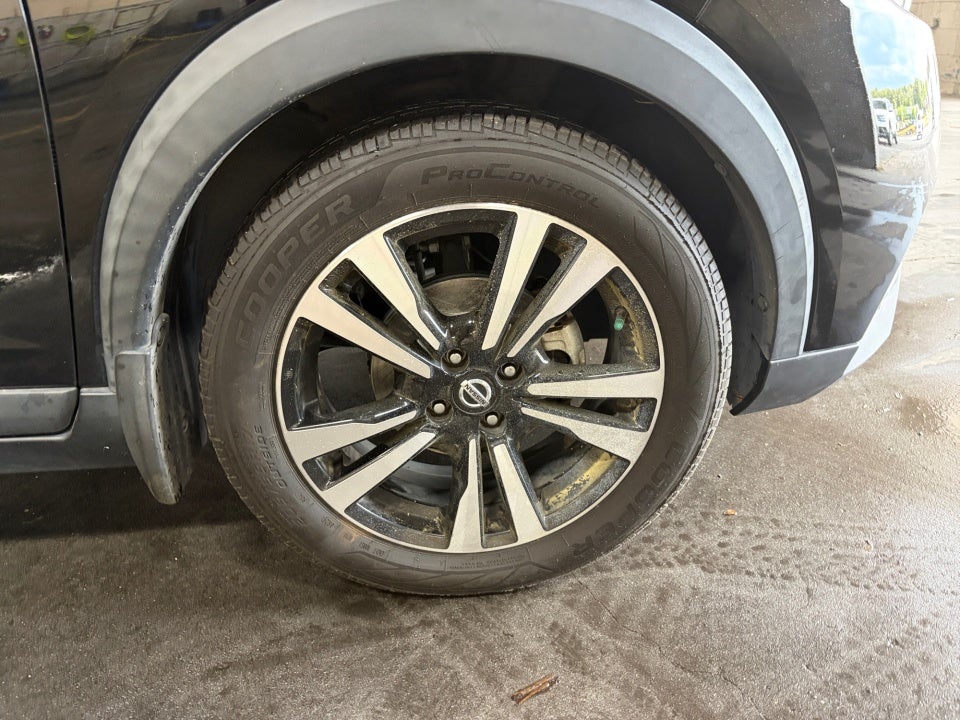 2020 Nissan Kicks SR Xtronic CVT