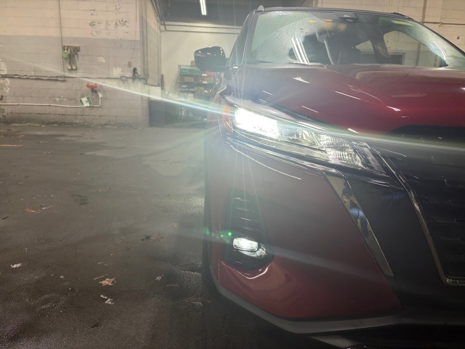 2023 Nissan Kicks SR Xtronic CVT