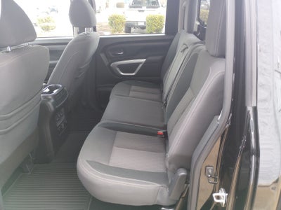 2021 Nissan TITAN Crew Cab SV 4x4