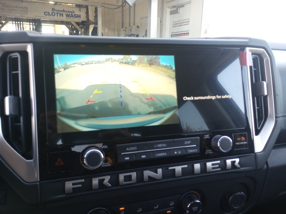 2026 Nissan Frontier Crew Cab SV 4x2