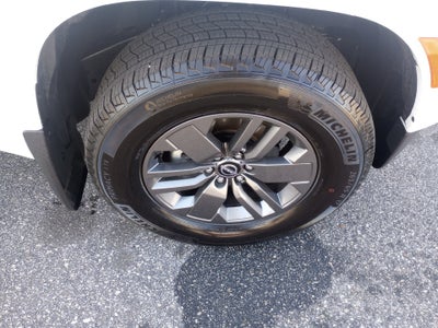 2026 Nissan Frontier Crew Cab SV 4x2