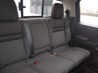 2024 Nissan Frontier Crew Cab SV 4x2