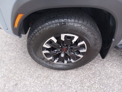 2023 Nissan Frontier Crew Cab PRO-4X 4x4