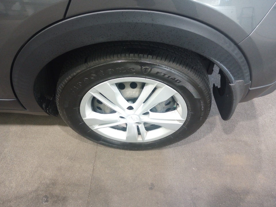 2023 Nissan Kicks S Xtronic CVT