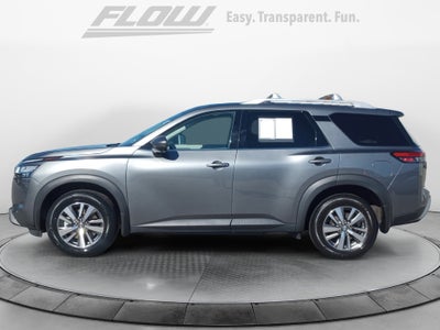 2022 Nissan Pathfinder SL 2WD