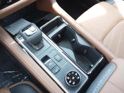 2023 Nissan Pathfinder Platinum 4WD