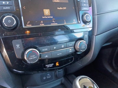 2020 Nissan Rogue SV FWD