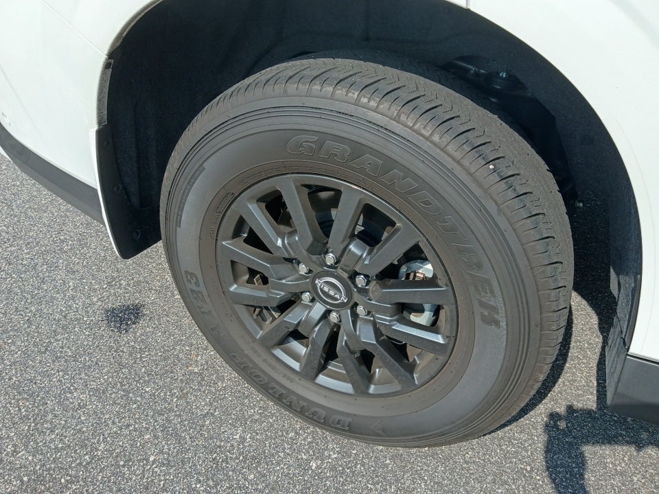 2025 Nissan Armada SV