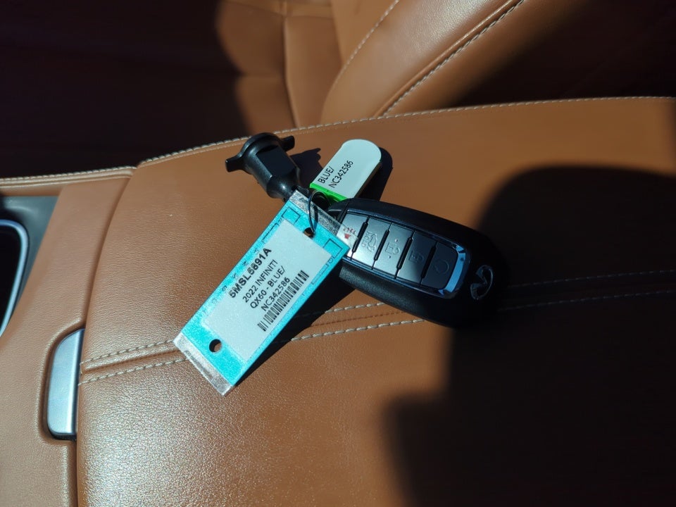 2022 INFINITI QX60 SENSORY