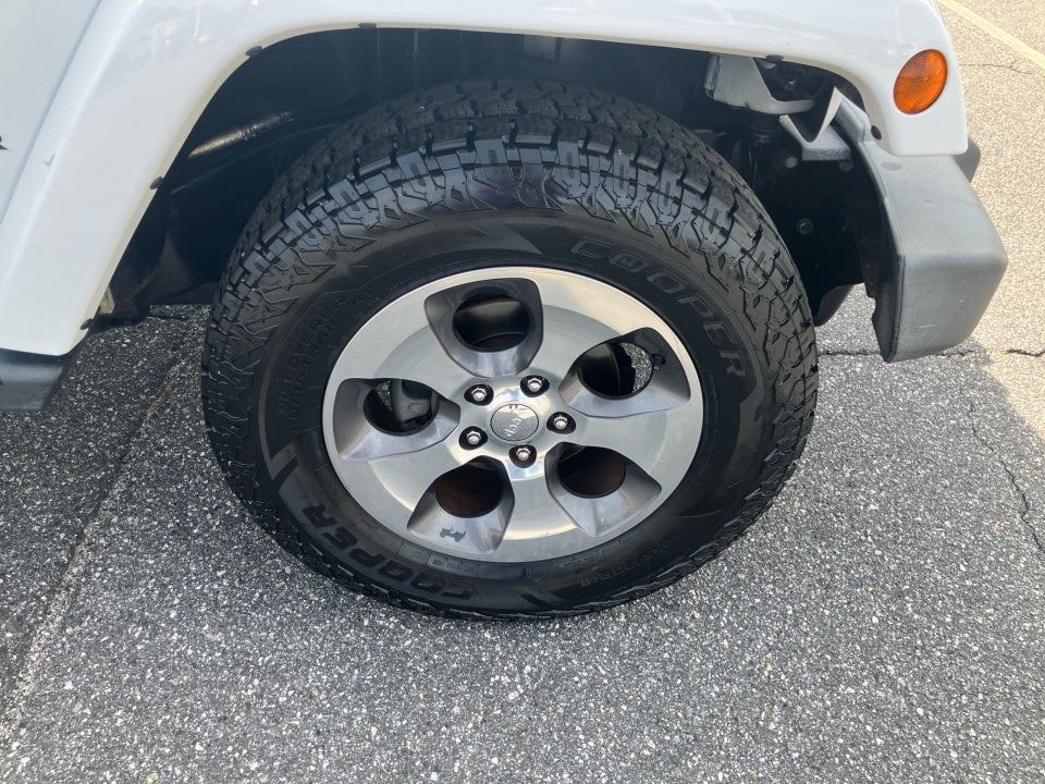 2017 Jeep Wrangler Unlimited Sahara 4x4