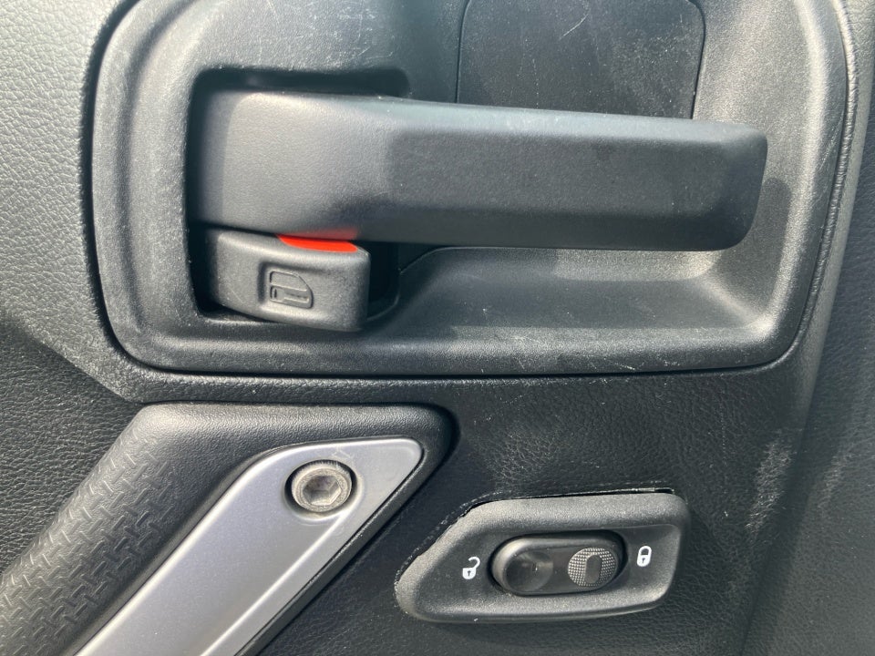 2017 Jeep Wrangler Unlimited Sahara 4x4