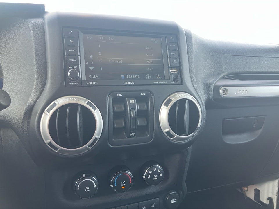 2017 Jeep Wrangler Unlimited Sahara 4x4