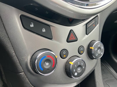 2018 Chevrolet Sonic Premier Auto