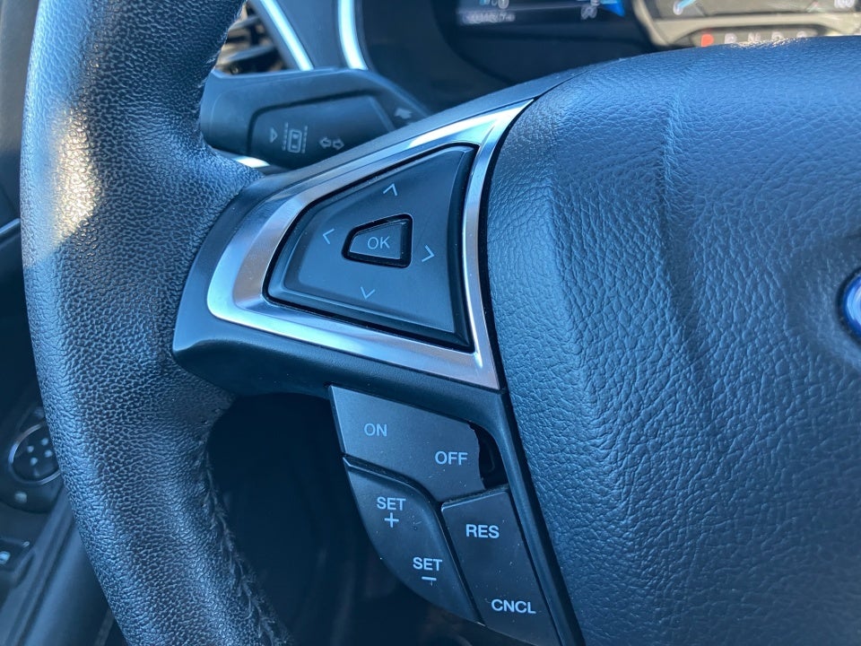 2021 Ford Edge Titanium