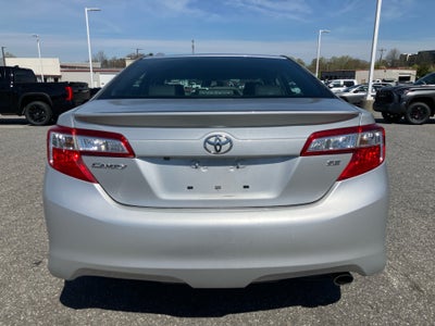 2014 Toyota Camry SE