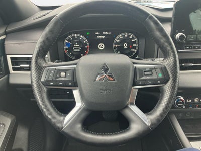 2023 Mitsubishi Outlander SEL