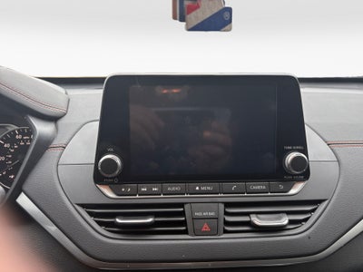 2022 Nissan Altima SR FWD