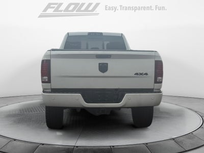 2017 RAM 3500 Laramie Crew Cab 4x4 8' Box