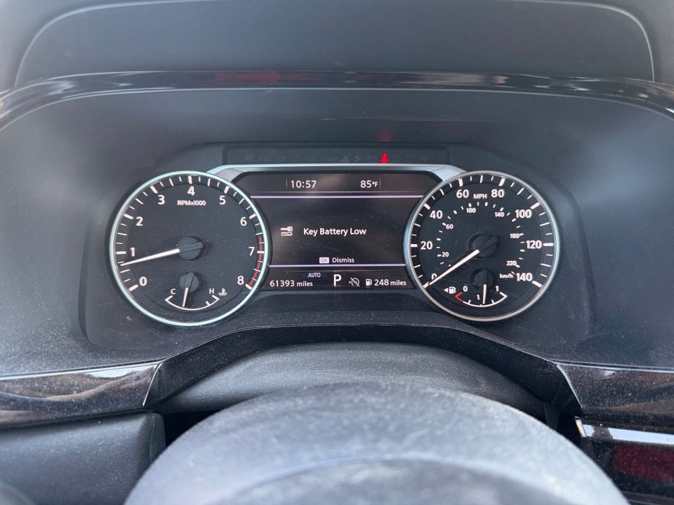 2022 Nissan Pathfinder SL