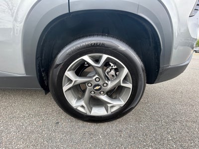 2025 Chevrolet Trax FWD LT