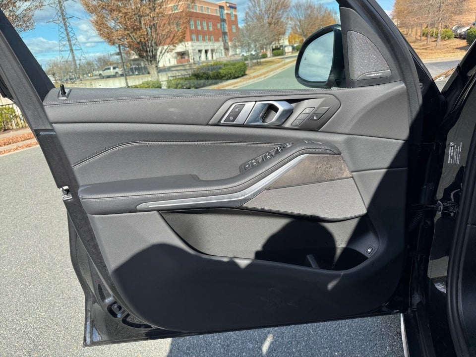 2025 BMW X5 PHEV xDrive50e