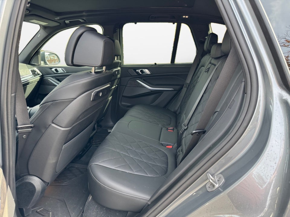 2025 BMW X5 PHEV xDrive50e