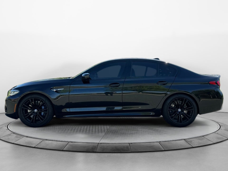 2023 BMW M5 Sedan