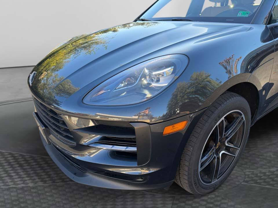 2021 Porsche Macan AWD
