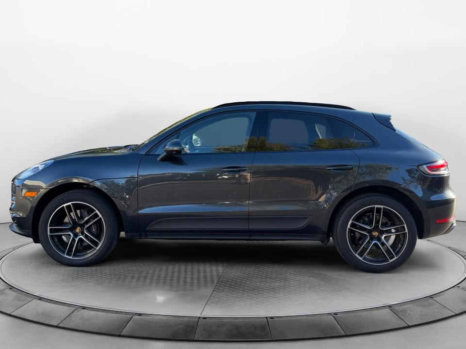 2021 Porsche Macan AWD