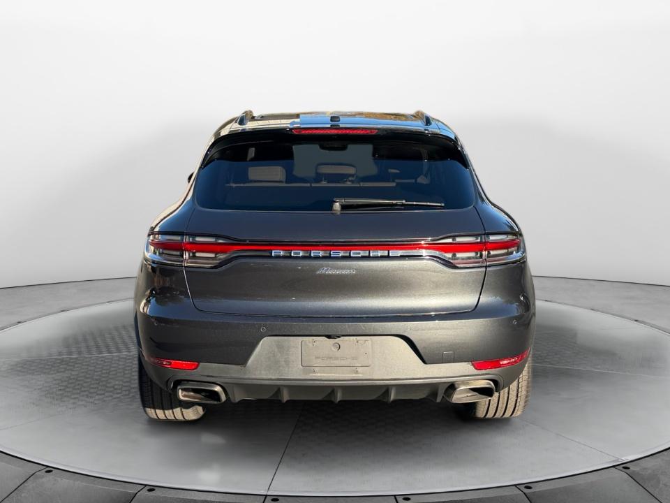 2021 Porsche Macan AWD