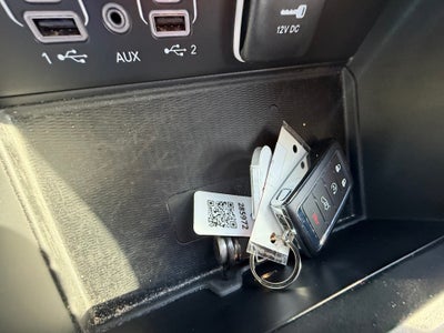 2025 Jeep Grand Cherokee Laredo 4x2