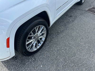 2023 Jeep Grand Cherokee L Summit 4x4