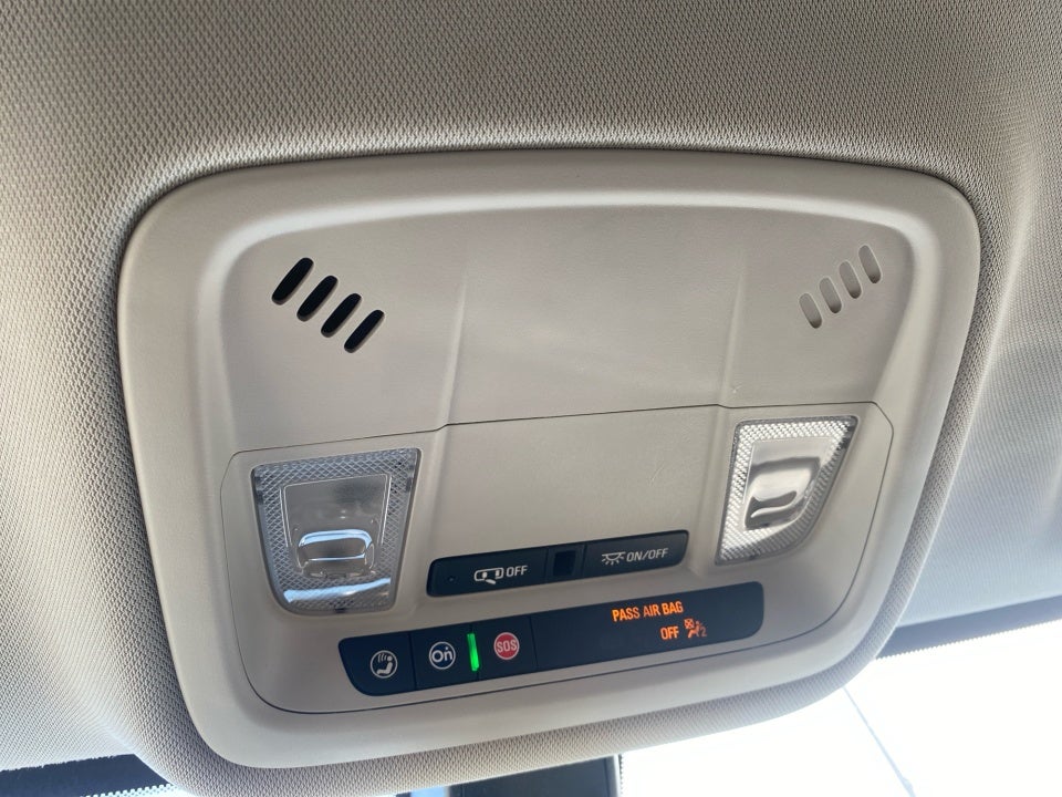 2020 Chevrolet Traverse AWD LS