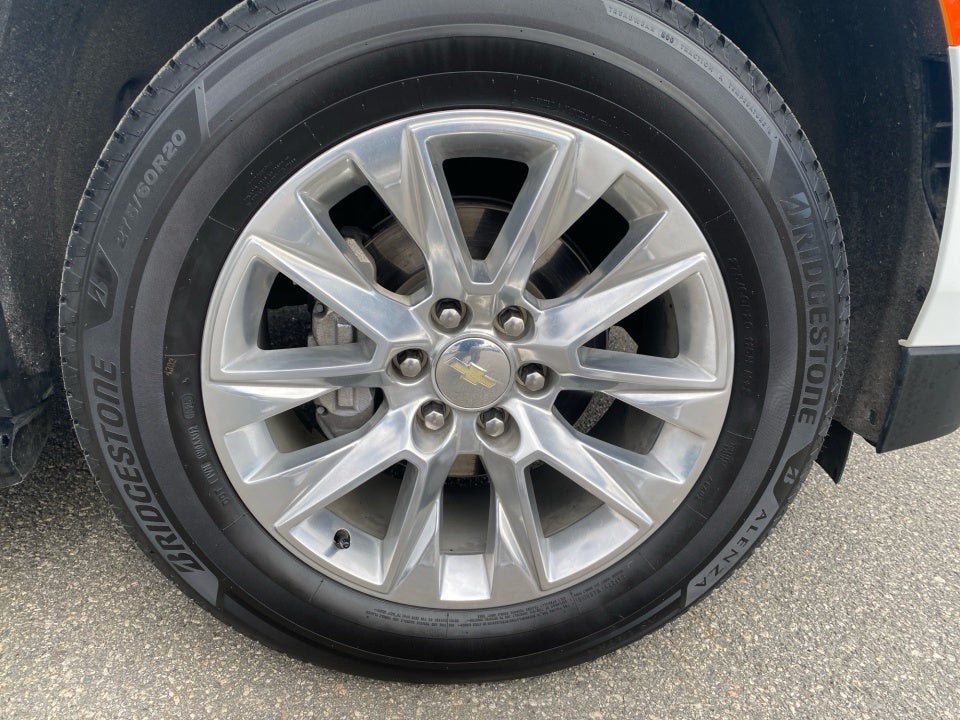 2023 Chevrolet Suburban 2WD Premier