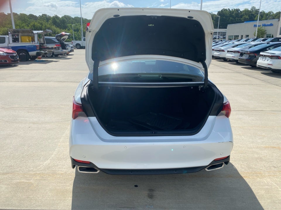 2022 Toyota Avalon Limited
