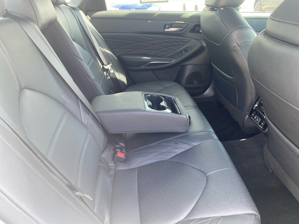 2022 Toyota Avalon Limited