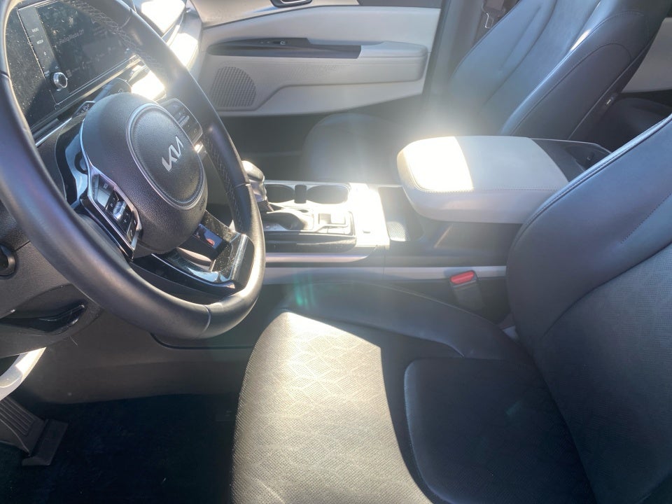 2023 Kia Carnival MPV LX Seat Package