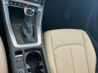 2022 Audi Q3 Premium 40 TFSI quattro Tiptronic