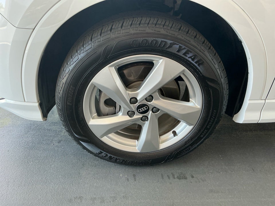 2022 Audi Q3 Premium 40 TFSI quattro Tiptronic