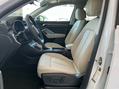 2022 Audi Q3 Premium 40 TFSI quattro Tiptronic
