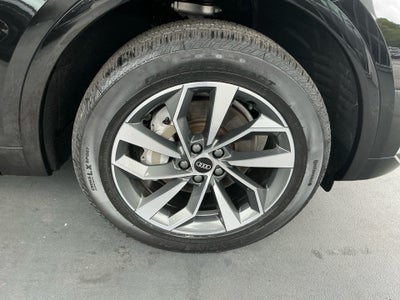2022 Audi Q5 S line Premium