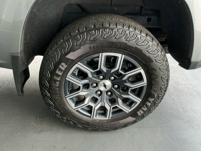 2023 Chevrolet Colorado 4WD Crew Cab Short Box Z71