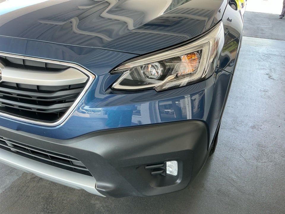 2022 Subaru Outback Touring