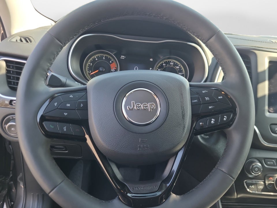 2023 Jeep Cherokee Altitude Lux 4x4