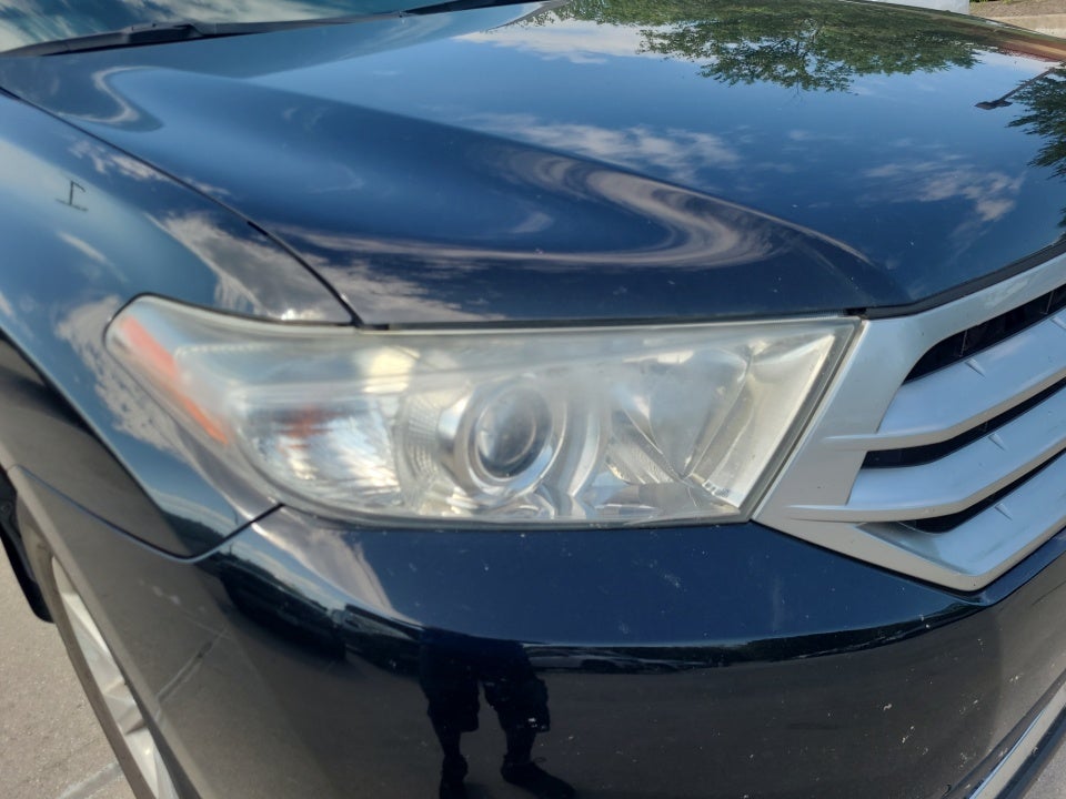 2012 Toyota Highlander SE