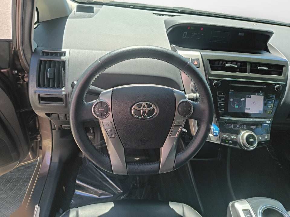 2015 Toyota Prius v Four