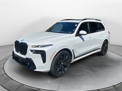 2025 BMW X7 xDrive40i